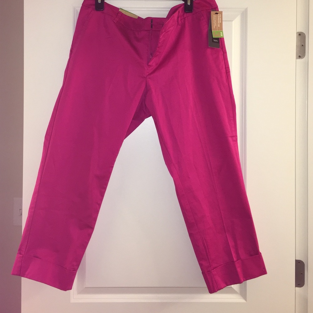 Pink cropped work pant